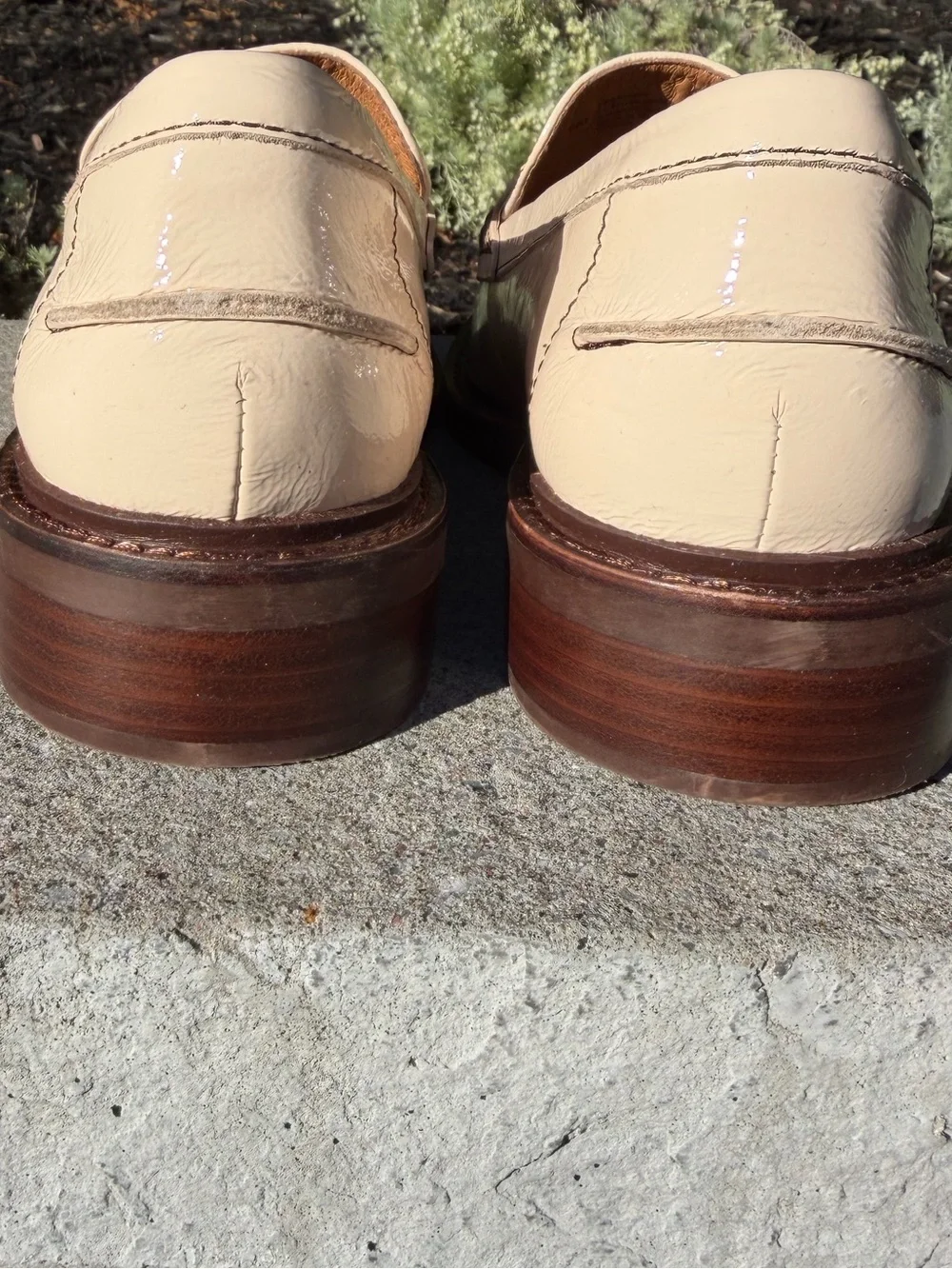Sofft Beige Patent Leather Penny Loafers size 6M. These shoes were a sample pair